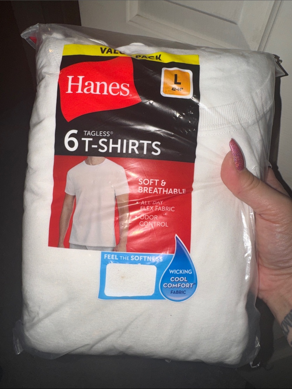 Hanes White 6-Pack Tagless T-Shirts - L